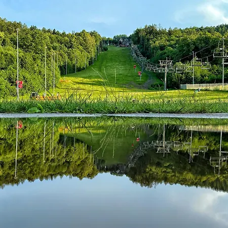 Szyndzielnia Nowe Biznesowe Idealna Przestrzen Do Pracy I Odpoczynku & Parking - Workation - Bussiness Travel - Work&stay - Single Trip - Corporation - Office - Delegacja - Sluzbowo Apartment Bielsko-Biala