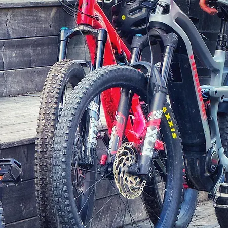 Szyndzielnia Enduro Bike & Business - Parking - & Work