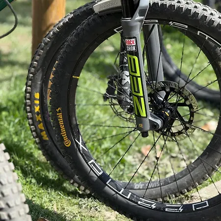 Szyndzielnia Enduro Bike & Business - Parking - & Work * 别尔斯克-比亚拉