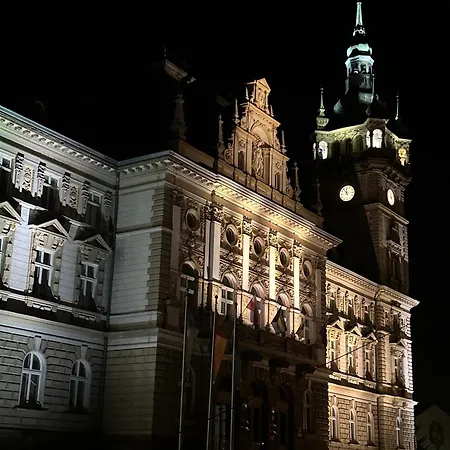 Szyndzielnia Nowe Biznesowe Idealna Przestrzen Do Pracy I Odpoczynku & Parking - Workation - Bussiness Travel - Work&stay - Single Trip - Corporation - Office - Delegacja - Sluzbowo Apartment *