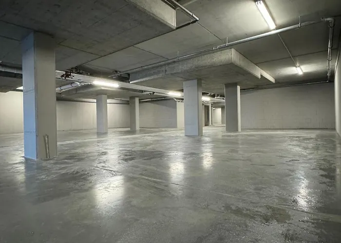 Szyndzielnia Nowe Biznesowe Idealna Przestrzen Do Pracy I Odpoczynku & Parking - Workation - Bussiness Travel - Single Trip - Office - Delegacja - Sluzbowo * Bílsko-Bělá