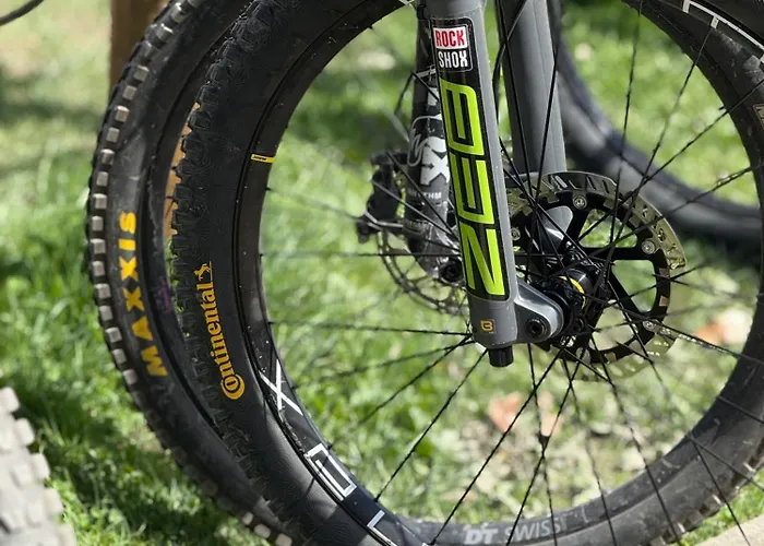 Szyndzielnia Nowe Biznesowe Idealna Przestrzen Do Pracy I Odpoczynku & Parking - Workation - Bussiness Travel - Single Trip - Office - Delegacja - Sluzbowo * Bílsko-Bělá