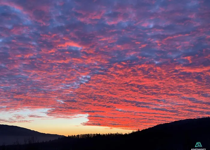 Szyndzielnia Nowe Biznesowe Idealna Przestrzen Do Pracy I Odpoczynku & Parking - Workation - Bussiness Travel - Single Trip - Office - Delegacja - Sluzbowo * Bílsko-Bělá