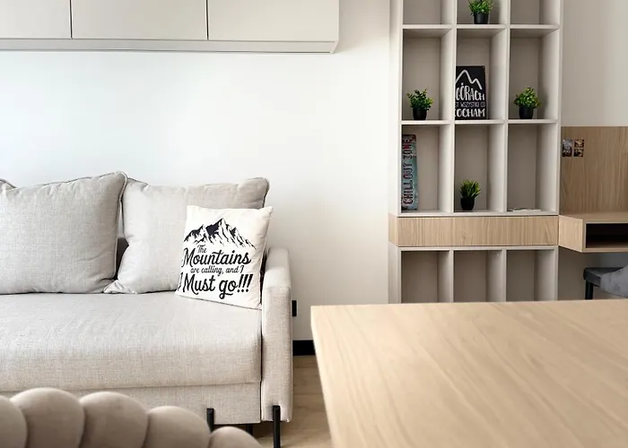 Szyndzielnia Nowe Biznesowe Idealna Przestrzeń Do Pracy I Odpoczynku&parking - Workation - Bussiness Travel - Work&stay - Single Trip - Corporation - Office - Delegacja - Służbowo Apartament Bielsko-Biała