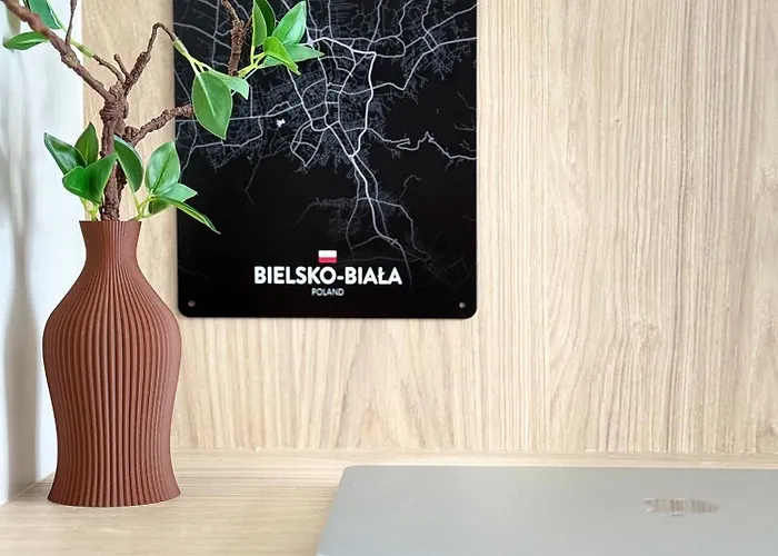 Szyndzielnia Nowe Biznesowe Idealna Przestrzen Do Pracy I Odpoczynku & Parking - Workation - Bussiness Travel - Single Trip - Office - Delegacja - Sluzbowo Apartmán Bílsko-Bělá